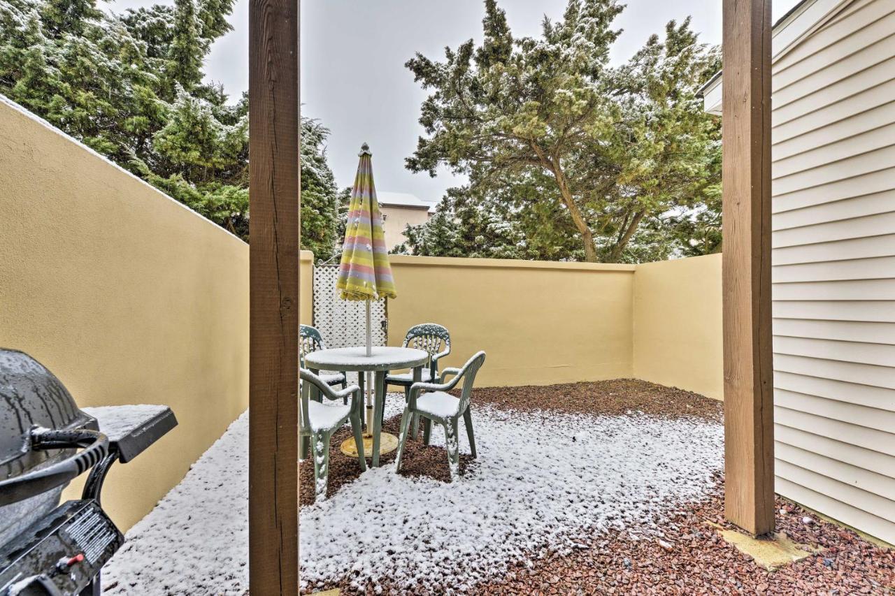 Family-Friendly Wildwood Townhome About 3 Mi To Beach Экстерьер фото